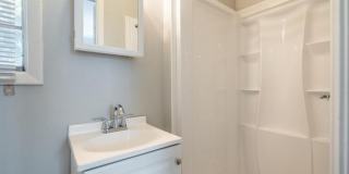 3615 W Capitol Ave, Little Rock AR 72205 - Nice all brick 4br 2ba a couple blocks from UAMS Gallery 17