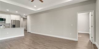 809 Agnes Avenue Gallery 10