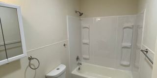 Four Bedroom House For Rent Gallery 11