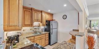6259 Bay Club Dr Gallery 4