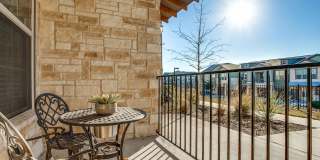 Overlook at Stone Oak Park Apartments Gallery 22