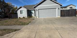 3-Bedroom 2-Bath House Gallery 1