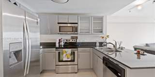 1871 Nw S River Dr Gallery 9