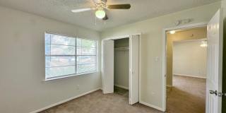 Viewable May 6th!  Small Pets Accepted! Gallery 19