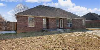 585 Lynn Drive Gallery 18