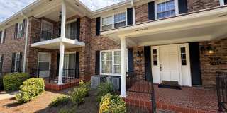 2711 Reynolda Road 2D Gallery 1