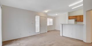 Adorable 2 Bedroom Condo Gallery 10