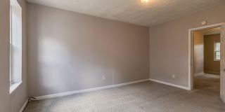 06 - 2013 Gregory Gallery 16