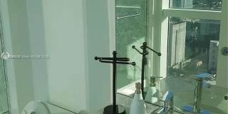 253 Northeast 2nd Street Gallery 9