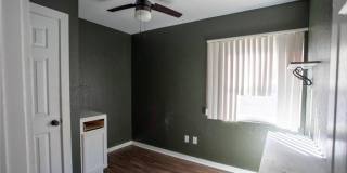 345 N Occidental Boulevard Gallery 4