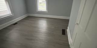 203 North Glenwood Avenue Gallery 1