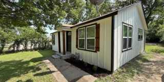 1210 Hogan Lane Gallery 1