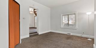 67 Oregon Avenue Gallery 7