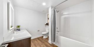 The Elinor Gallery 62