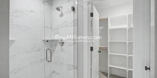 Modern Four Bedroom Home in SW Gresham! Gallery 13