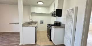 15925 Victory Blvd. Gallery 11