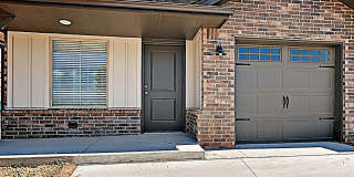 405 Summit Ridge Dr Gallery 1