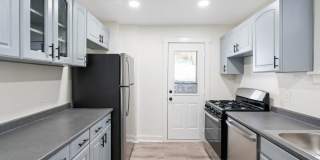 Stunning 4 bedroom home in Brookline available now! Gallery 1