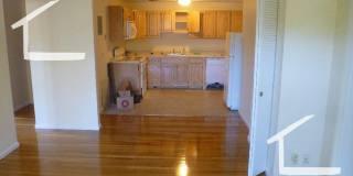 BU Brookline Coolidge Corner 2-bed Gallery 9