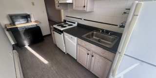 $2,400 Brighton 1-Bedroom Near Cleveland Circle | Heat & Hot Water Included | Available Now Gallery 3