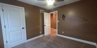 Spacious Home for Rent! Gallery 21