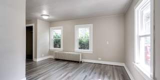 579 Mt. Vernon St. Gallery 4