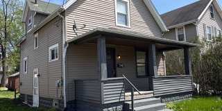 Three bedroom two bathroom home for rent Gallery 3