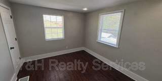 3729 North Kenwood Avenue Gallery 13