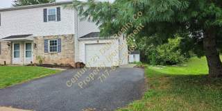 2 Bedroom Duplex in West York Schools Gallery 1