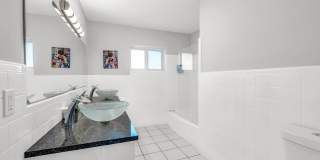 2812 NE 27th Street Gallery 24