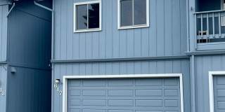 High speed internet included - 3 bedroom townhouse Gallery 1