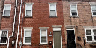 Stunning 3-Bedroom Townhome in Francisville! Available NOW! Gallery 22