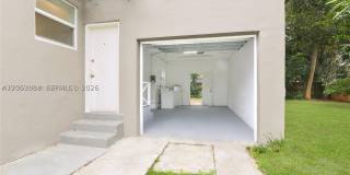 920 N 26th Ave Gallery 24