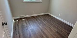 23541 Elmira Street Gallery 24