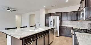 MOVE IN READY!! 3 BEDROOM 2 BATH HOME Gallery 13