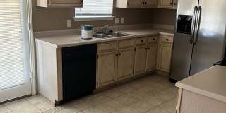 4208 Frontier Trail Gallery 6