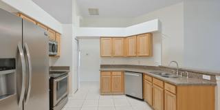 3/2 Beautiful Meadow Pointe Home Gallery 12