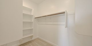 Beautiful 4 Bedroom in Aloravita Community Gallery 32