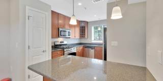 4067 S FOUR MILE RUN Drive Gallery 10