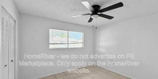 459 E Rosewood Ln Gallery 9