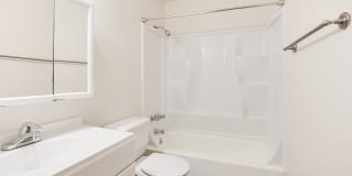 Crestwood Courts Gallery 16