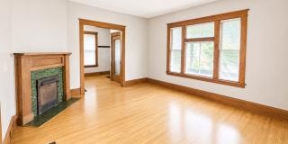 Beautifully Preserved 4 Bed | 2 Bath House in Saint Paul Gallery 8