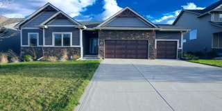 "Luxury Ranch Living: Your Dream Home with Furnished Basement in Urbandale" Gallery 1