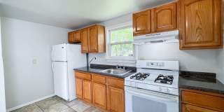 Single Family House in the North End of Hartford Gallery 8
