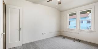 220 15th Ave South Gallery 14