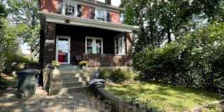 1221 East End Avenue Gallery 1