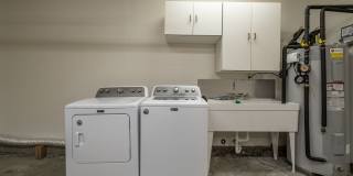 $4000 / 3BR/ 2BA  WELL MAINTAINED SINGLE FAMILY HOME WITH ENCLOSED GARAGE IN KALAMA VALLEY Gallery 34