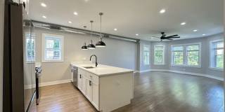 2639 West Carmen Avenue Gallery 1