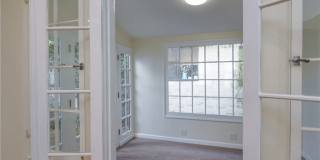 226 S Rexford Drive Gallery 9