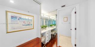 1201 S Ocean Dr Gallery 21
